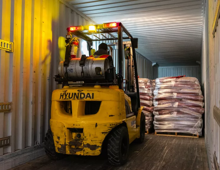 Distribution Center Services